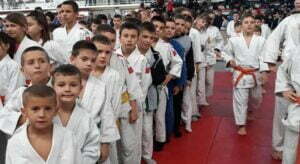 78615320_2824324240945142_3606867372872302592_n