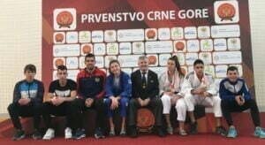 87375435_186151169370632_3468693537611055104_n