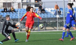 0000004271_1050_624_cut