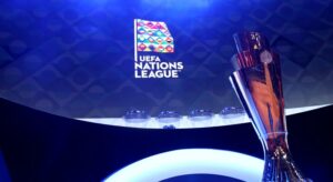 0000004400_1050_624_cut