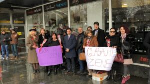 84170076_207255660621550_1484907049065119744_n