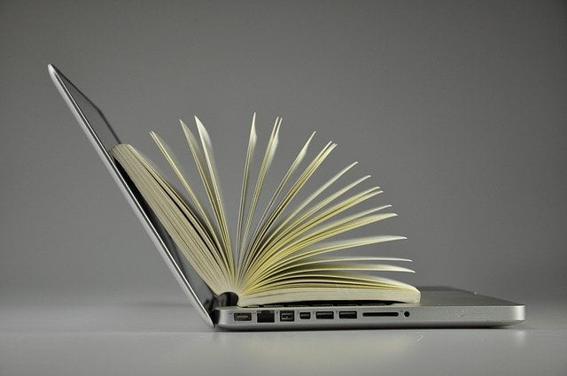 laptop-819285_640