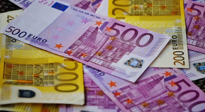 money-1508454_1280