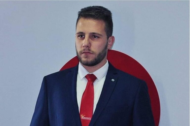 img-2beddfe93b7e07483a42dfe38314cccd-v