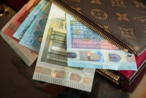 wallet-2302241_960_720