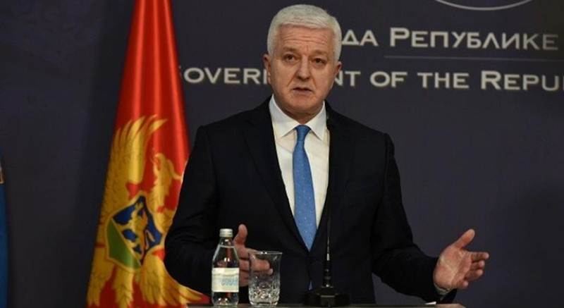 2017_02_03_beograd_-_pv_cg_dusko_markovic_i_pv_rs_aleksandar_vucic_-konferencija_za_medije_3_0