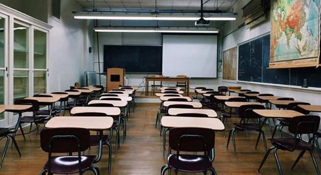 classroom-2093743_960_720