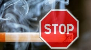 smoking-1111975_960_720