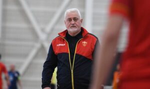 0000004395_1050_624_cut