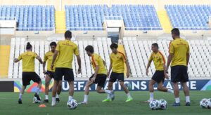 0000004554_1050_624_cut_1