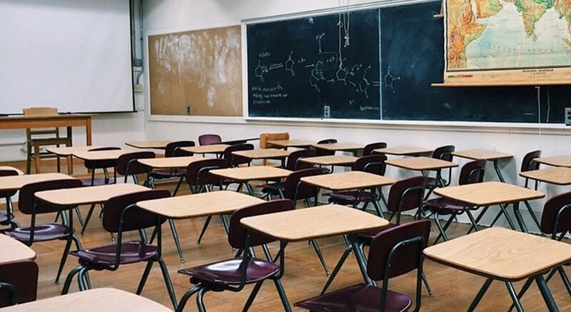 classroom-2093744_640