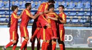 0000004871_1050_624_cut