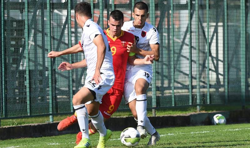 0000004032_1050_624_cut