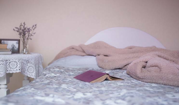 bed-1846251_1280