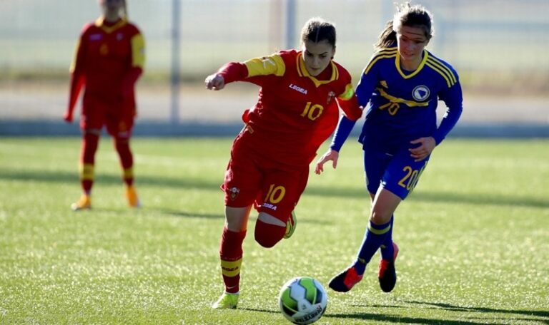 0000005105_1050_624_cut