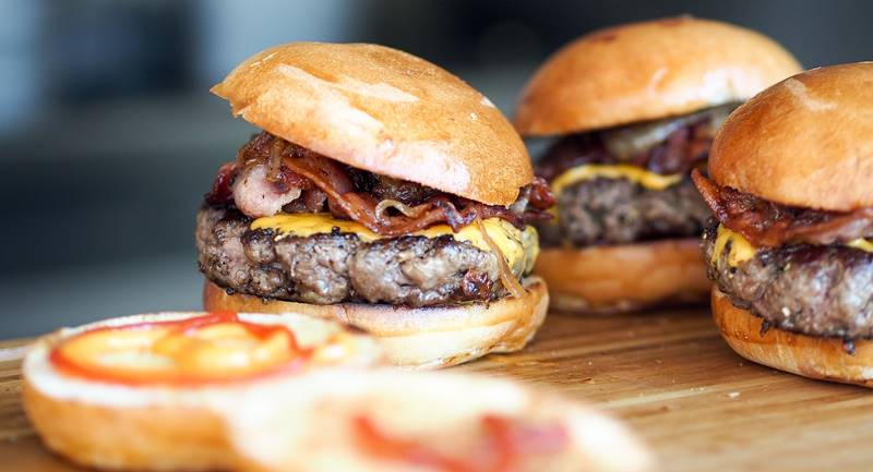 burger-731298_1280