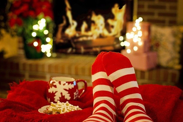 socks-5795254_640