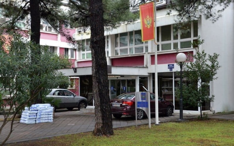 1582470938-1573658240-poreska-uprava-2611-2015-ivana-bozovic-002-i-960x600-i_960x600