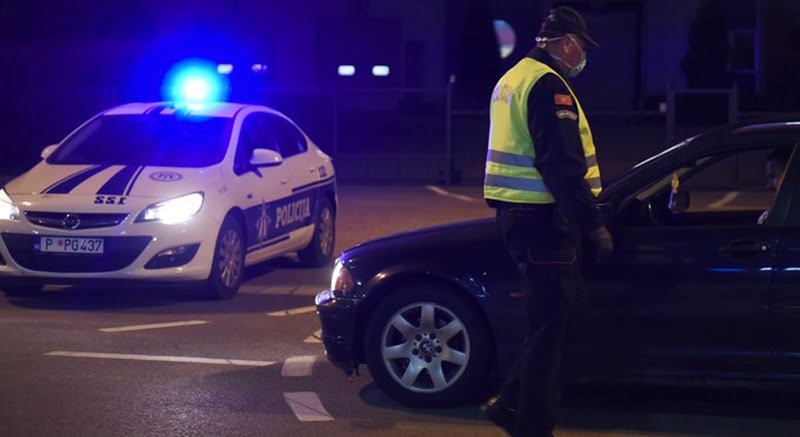 policijaa