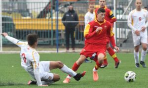 0000005263_1050_624_cut