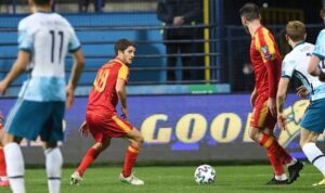 0000005364_1050_624_cut