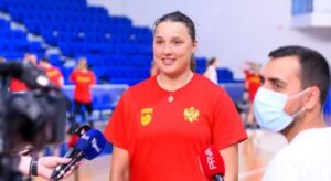 197998731_4001590576625260_4522119873957511445_n-696x464