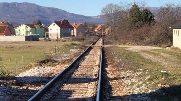 pruzni44