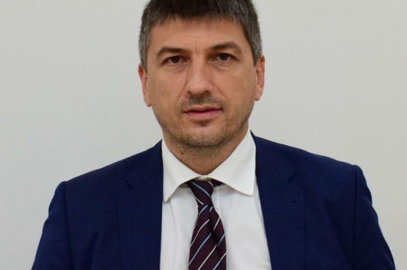 5394921_5394672-vladimirnovovic