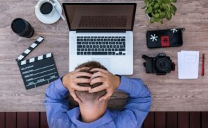 youtuber-2838945_960_720