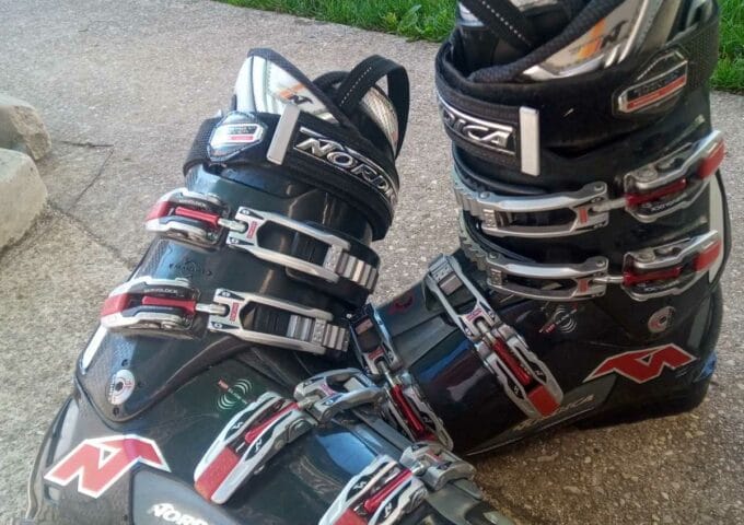 Thumbnail for the listing's main image