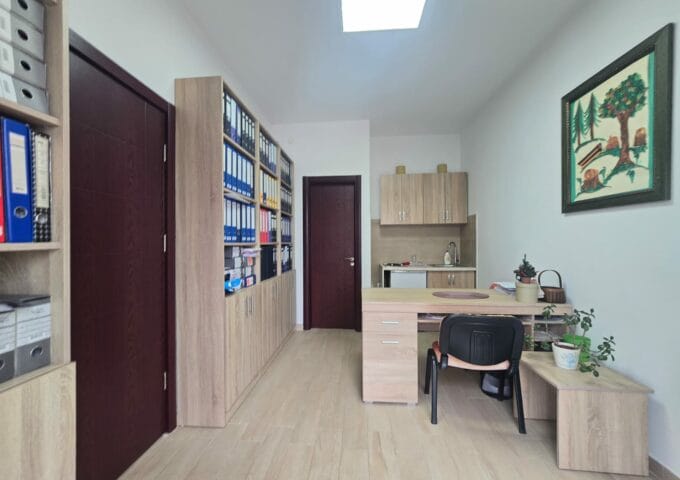 Thumbnail for the listing's main image