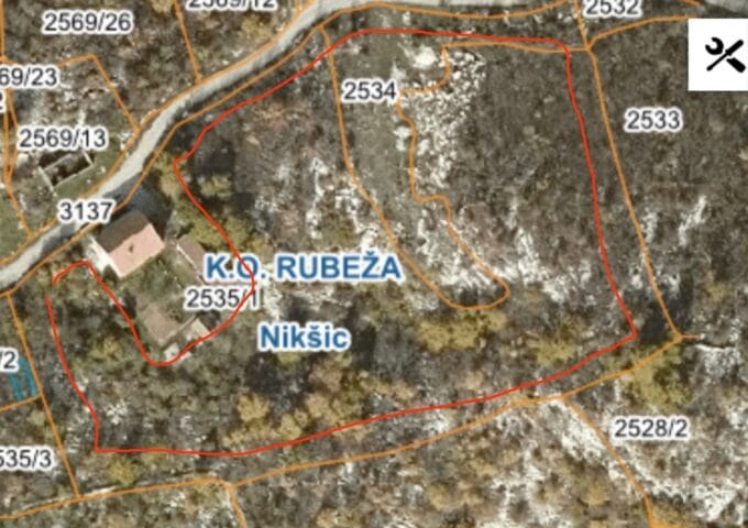 Thumbnail for the listing's main image