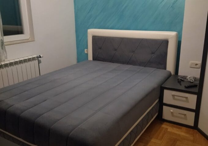 Thumbnail for the listing's main image