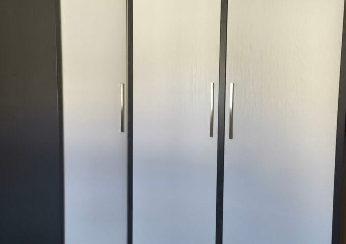 Thumbnail for the listing's main image