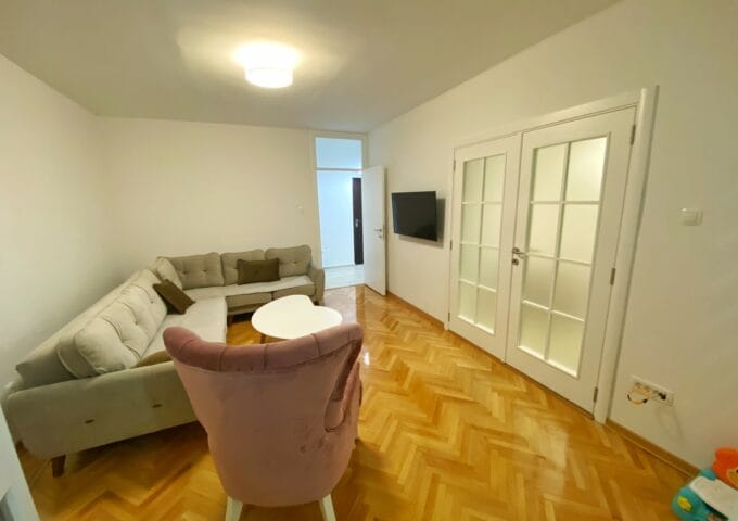 Thumbnail for the listing's main image